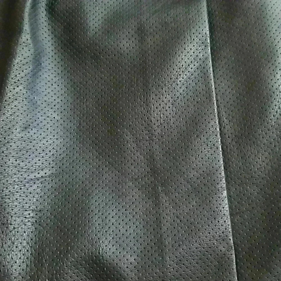 Harve Benard Faux Leather Skirt - Picture 3 of 5